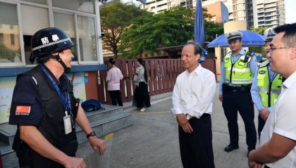 郭文海：坚决维护人民群众生命安全和社会稳定