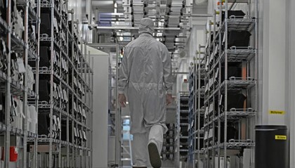 法庭文件曝光：美国曾施压荷兰，想要豁免中国籍CEO必须换