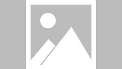 小米SU7被曝高速上碰撞爆燃，车头全毁，已致3人死亡！家属回应，小米刚刚也回应了：事故车已交由当地交警暂存