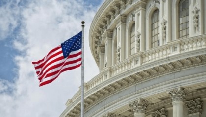 美国联邦政府停摆，国内经济遭遇重创？白宫威胁要大裁员，外媒：目的是逼迫民主党妥协