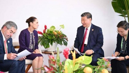 习近平会见墨西哥总统辛鲍姆