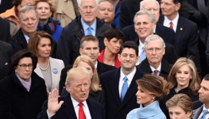 美国终于老实了！特朗普已经签字，同意出口到中国，美罕见承认，中国帮了美国大忙