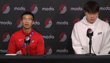 曝杨瀚森的翻译刘禹铖 已进入开拓者教练组