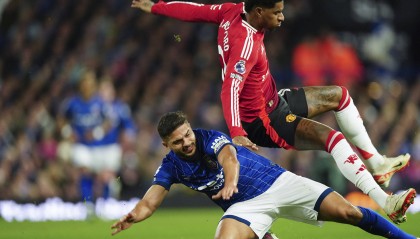 英超-阿莫林首秀拉什福德80秒闪击 曼联1-1伊普斯维奇