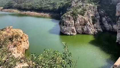 瞧不上领导“中专毕业”的人，才是真的目光短浅！学历也有时效性，你怎么看？