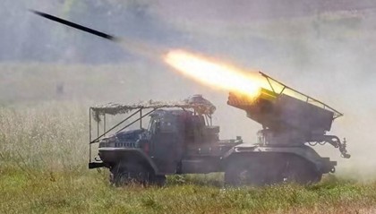 30国联军即将集结完毕，罗马尼亚率先发兵，普京划定的红线被冲垮，港口区域爆发激战