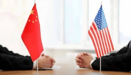 2架专机抵华，中方终于肯接电话了，特朗普悬着的心可以放下了