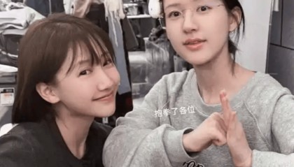 赵露思患重病后首发复健视频，蹒跚学步让人心疼