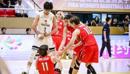 广东女篮夺亚洲女篮联赛冠军 杨舒予砍23分荣获MVP