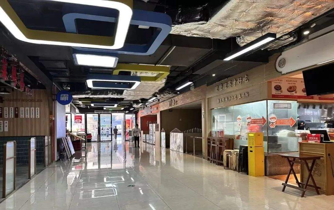 商铺租金跌了，餐饮人却笑不出来