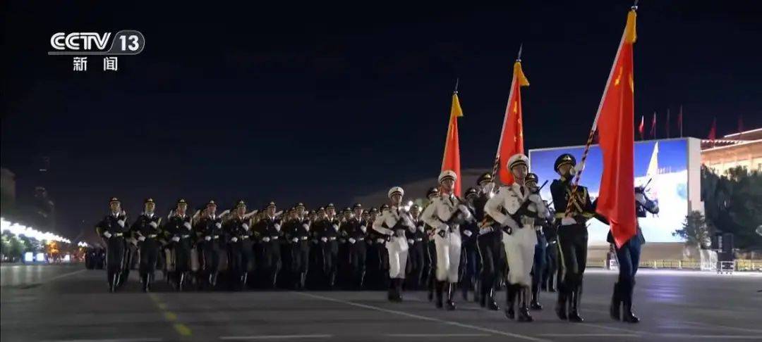 纪念中国人民抗日战争暨世界反法西斯战争胜利80周年大会第一次综合演练圆满结束【三分钟新闻早知道】