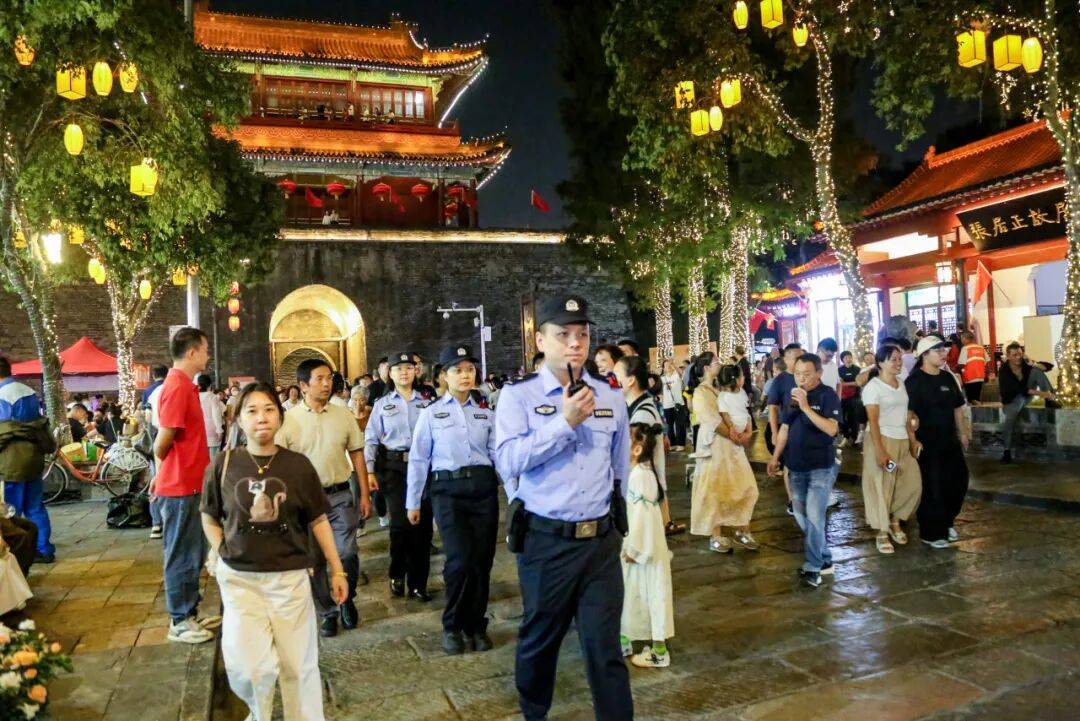 这个国庆，荆州火了！ / “荆州，我们还来！”