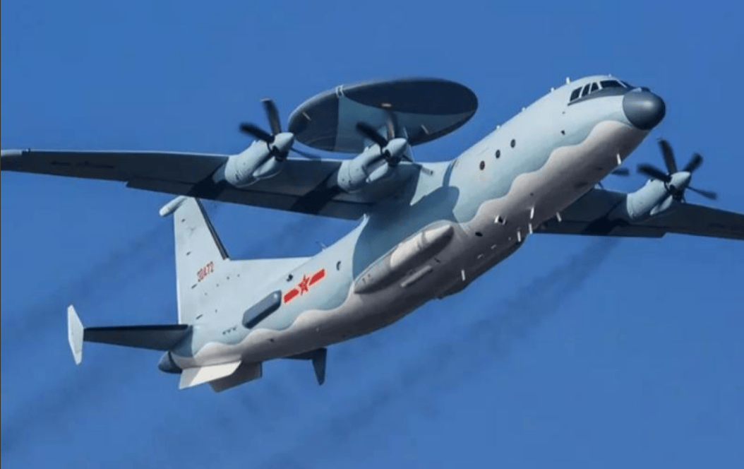 KJ3000预警机领先美国2代，美媒：F22已无所遁形，美E7服役即落后