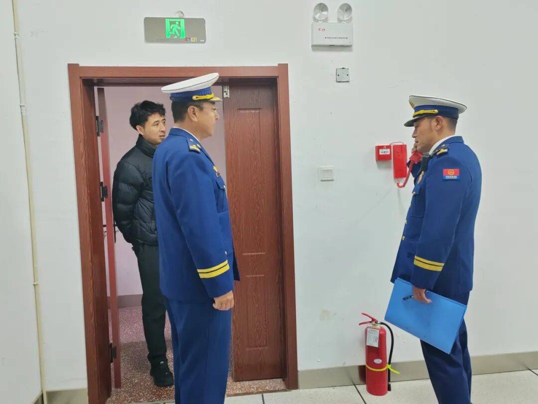 工作动态丨营口消防沿海产业基地大队深入化工企业开展消防安全检查