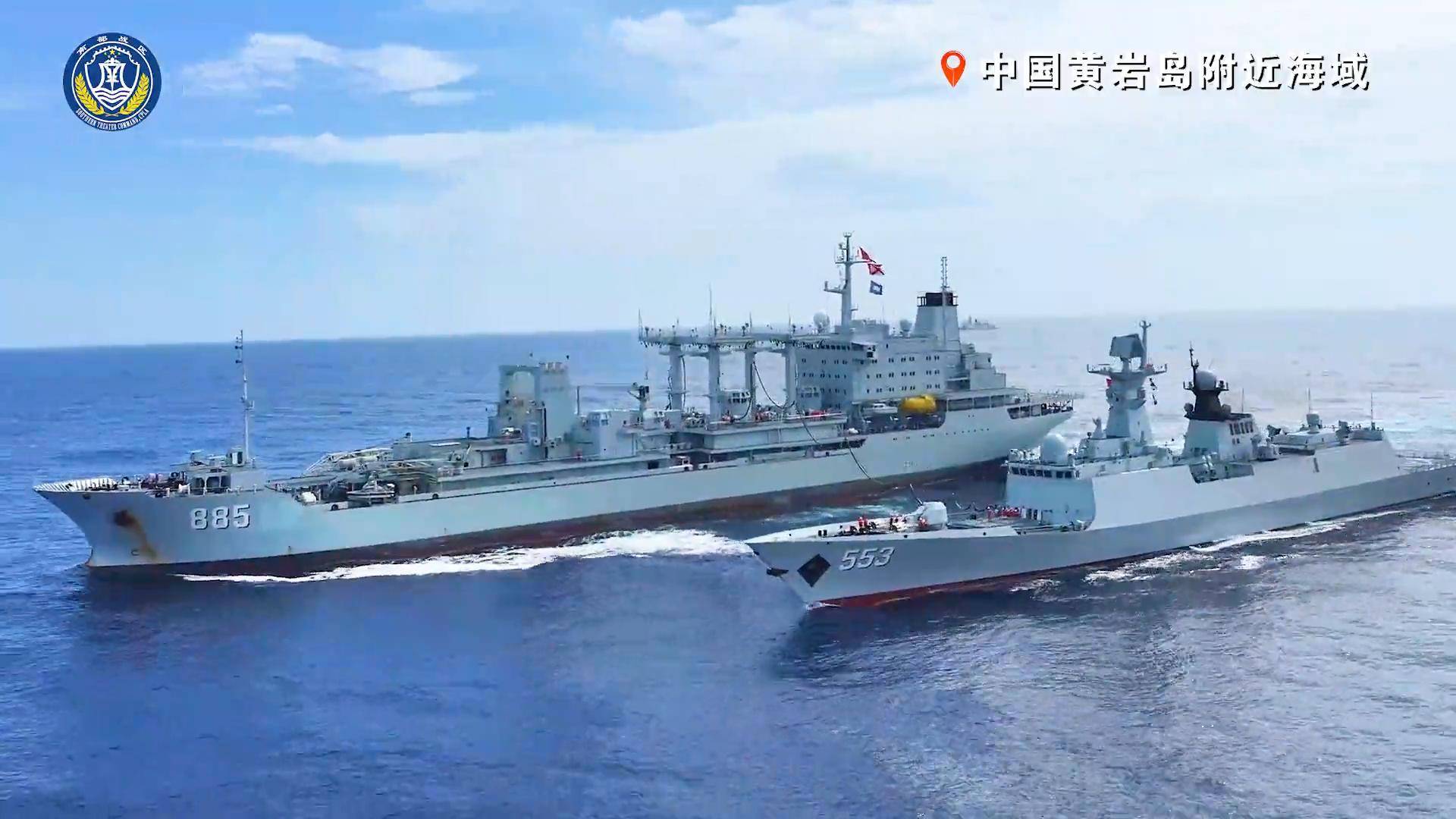 解放军动真格!3万吨战舰出击黄岩岛,054A调转舰炮,随时能开火